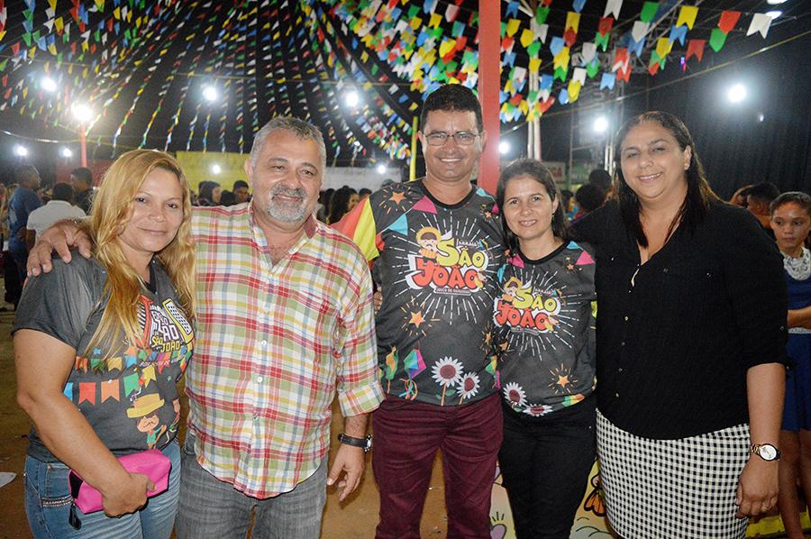 Última noite do Arraiá São João foi marca por show da Banda Forró Seu Minino