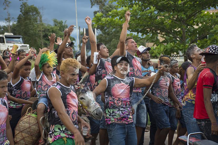 O carnaval de Junco do Maranhão chegou ao fim reunindo muitos foliões