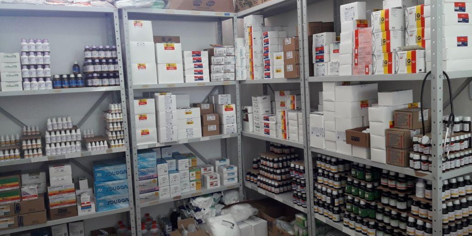 Unidades Básicas de Saúde com a farmácia básica abastecida 
