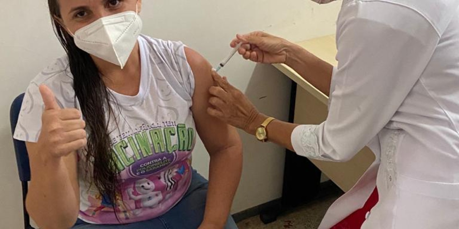 A imunização contra a covid-19 foi iniciada